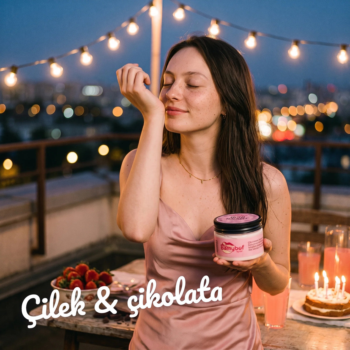 Çikolatalı Çilek Tutkusu Vücut Yoğurdu – Çilek & çikolata