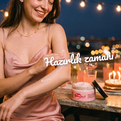 Çikolatalı Çilek Tutkusu Vücut Yoğurdu – Hazırlık zamanı